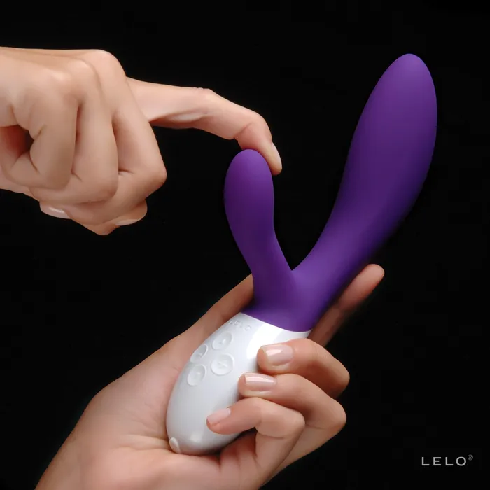 LELO Lelo INA Wave Plum Vibrators