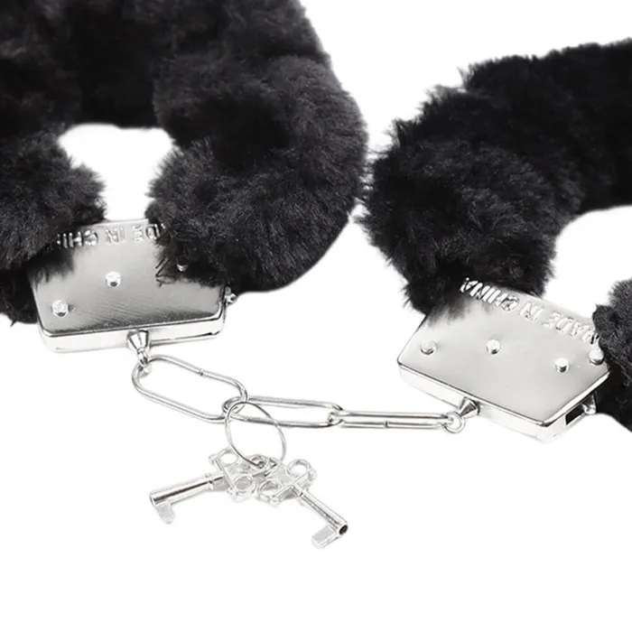 NyoKii Male Sex Toys Furry Fluffy Handcuffs With Keys SM13